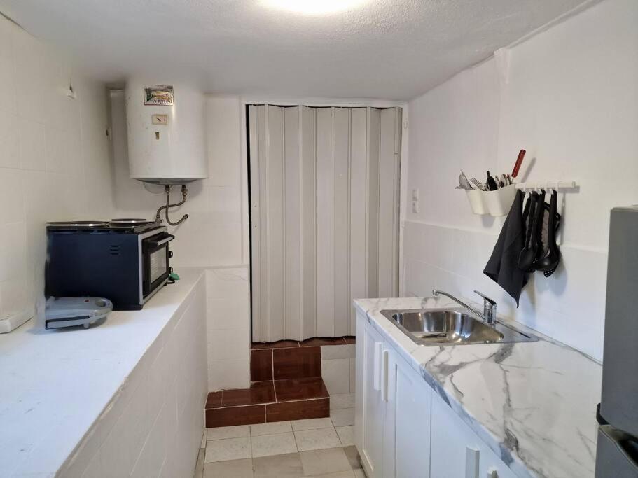 Elmy Houses V4 / Thalia Rafina  Bagian luar foto